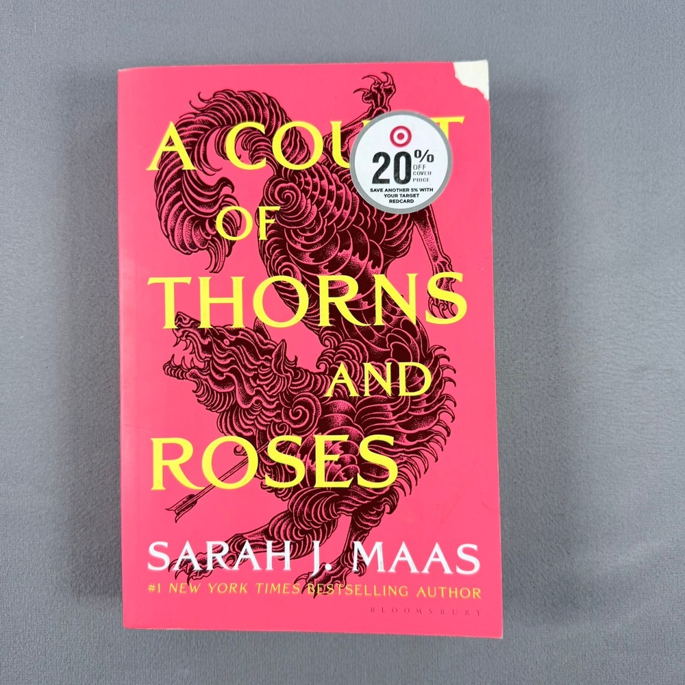 Sarah J. Maas A Court of Thorns and Roses Paperback 2020 YA Fantasy Romance Book